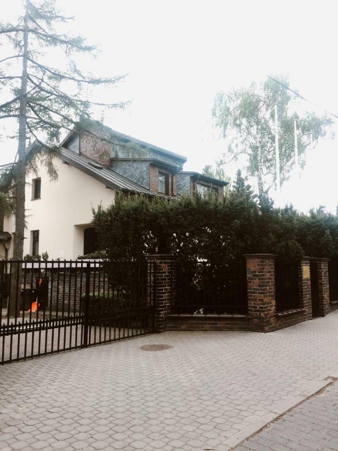 Arkadia Svečių namai Warsaw